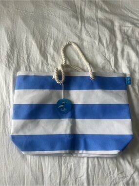 NWT Inis Sea-Loving Tote Bag